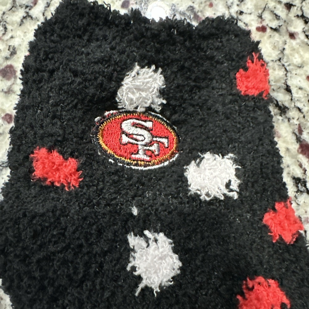 3 Pair San Francisco 49ers footies super soft NFL Embroidered Socks - Picture 2 of 2